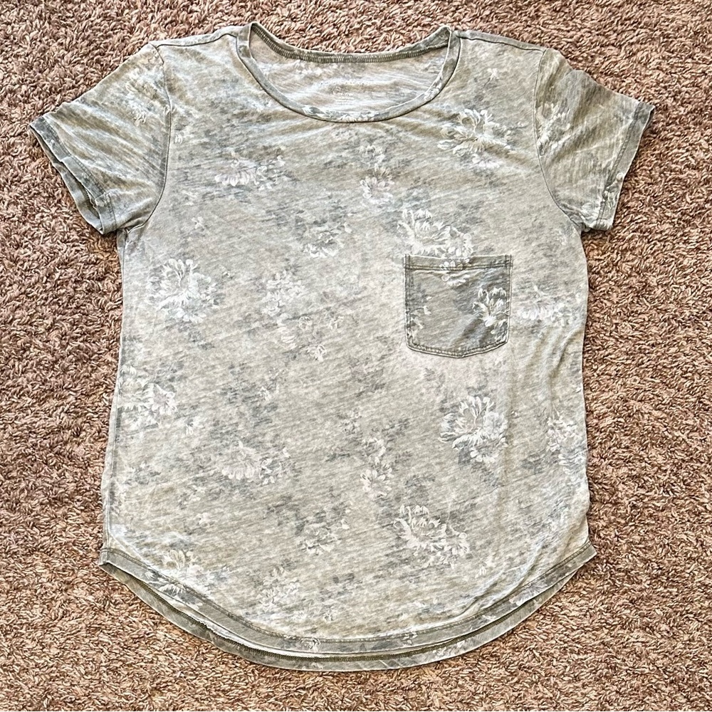 American Eagle Tee